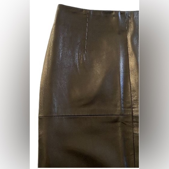 DANIER Soft & Buttery Genuine Leather Pencil Skirt Size 6 - Picture 6 of 12